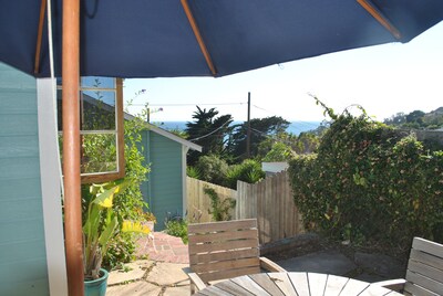 Charming Summerland Beach Cottage with Ocean View...walk to town and beach!