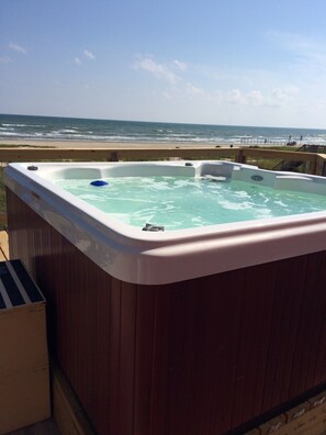 Forget about your worries in our crystal clear hot tub that seats 6 comfortably.