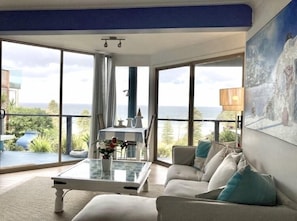 Overlooking Sth Avoca Beach
