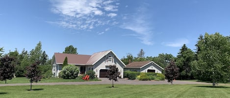 Front view of home. Guests do not have access to garages.