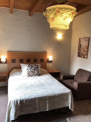 Private bedroom with plenty of Space