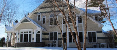  winter view of the Grand Victorian 