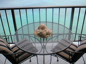 STRAIGHT OUT 180º VIEW FROM LANAI--WOW!!!