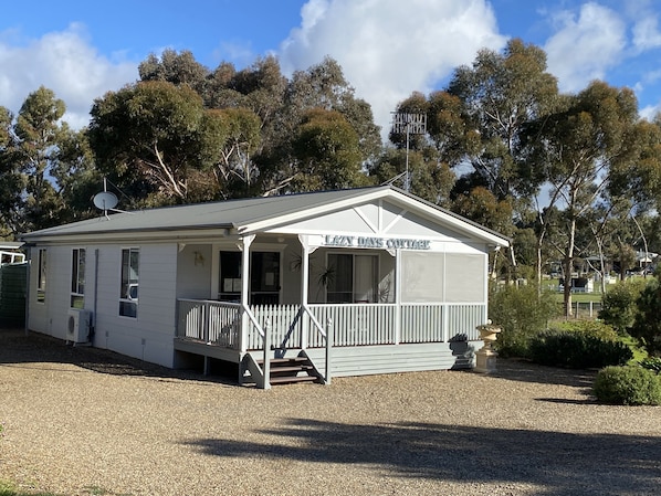 Lazy days cottage 