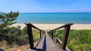 Steps to association beach on Cape Cod Bay
