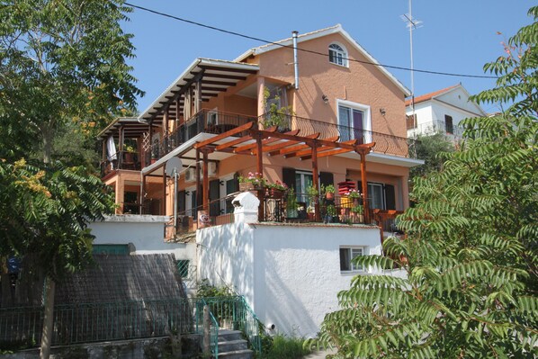 Sofia Apartments