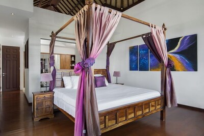 Villa Amanie - Modern Balinese Luxury with Spectacular Views