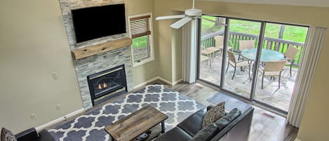 Open area of living/dining room