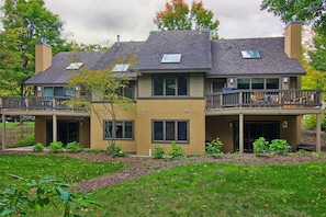 2 porches and sitting area