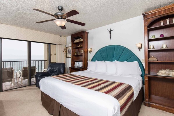 The master bedroom offers a king-size bed and an amazing ocean view!