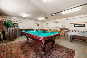 Spielezimmer