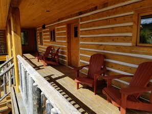 Front Deck - Photo #2