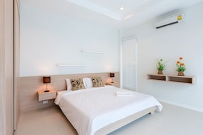 Comfy & Cozy Private Pool Villa (P25)