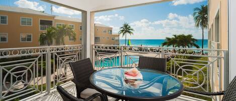 Regal Beach #622 - Screened Patio