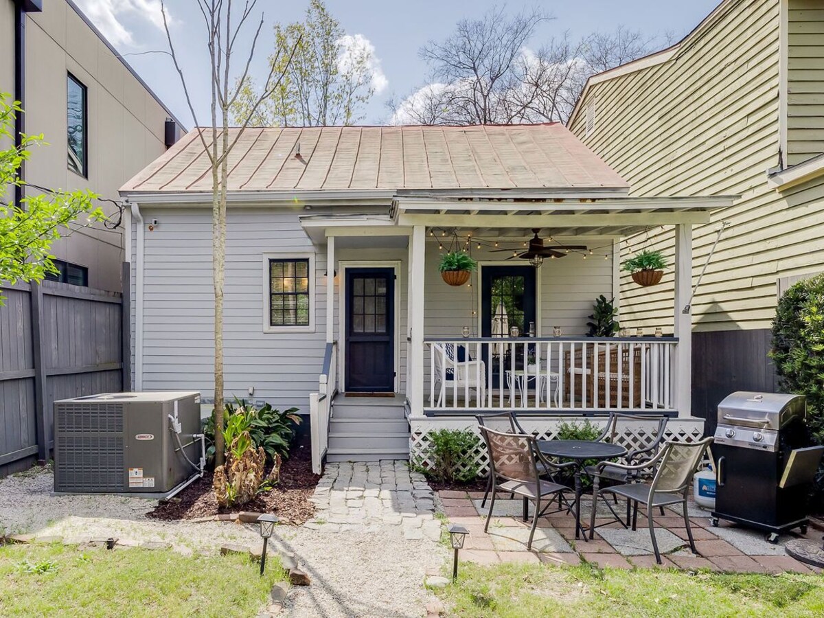 Victorian Cottage Near Forsyth Park | By Southern Belle Savannah