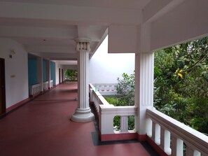 1st floor varanda...