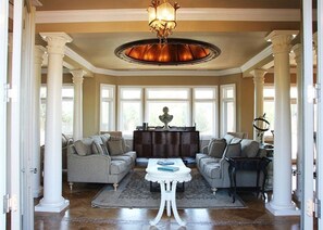 Grand entry way