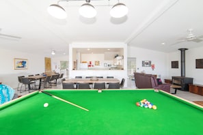Pool Table and family / kitchen