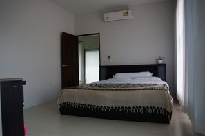Twin Villas apartment with swimming pool