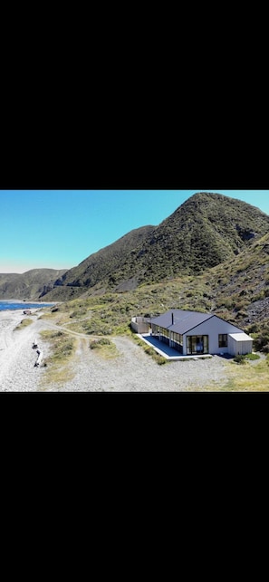 Hunter Bay bach