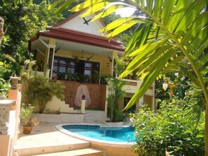 pool-villa in tropical Garden 