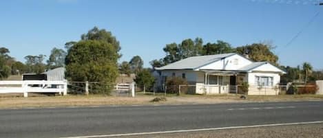 Bluemist Holiday Accommodation Dunolly