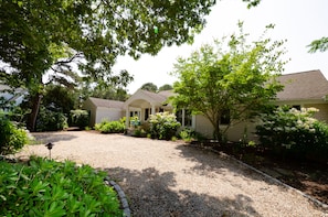 Entrance to your retreat, driveway for up to 6 cars.