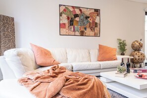 Living/TV space