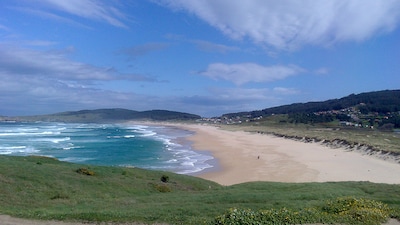  La Entretenida, casa en playa de Doniños, Ferrol