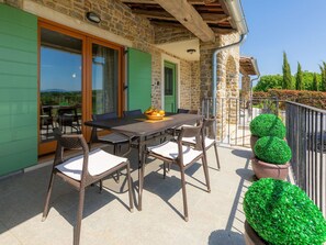 Plant, Table, Window, Shade, Interior Design, Wood, Building, Door, Tree, Residential Area