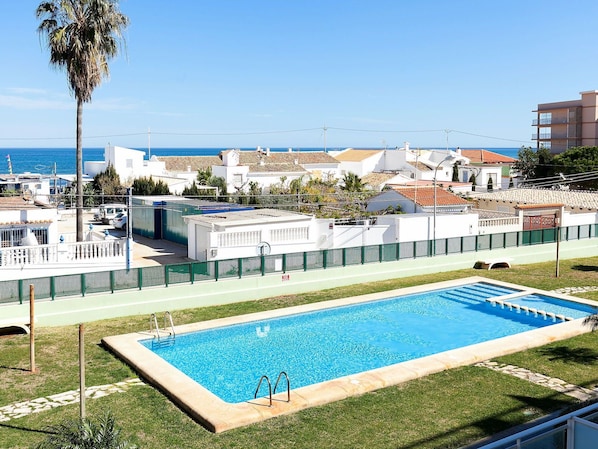 Swimming Pool, Property, Building, Real Estate, Leisure, Condominium, Apartment, Architecture, Leisure Centre, Residential Area