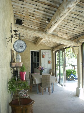 Repas patio 