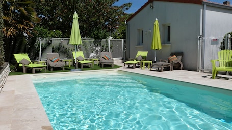 Piscine chauffée à 28°