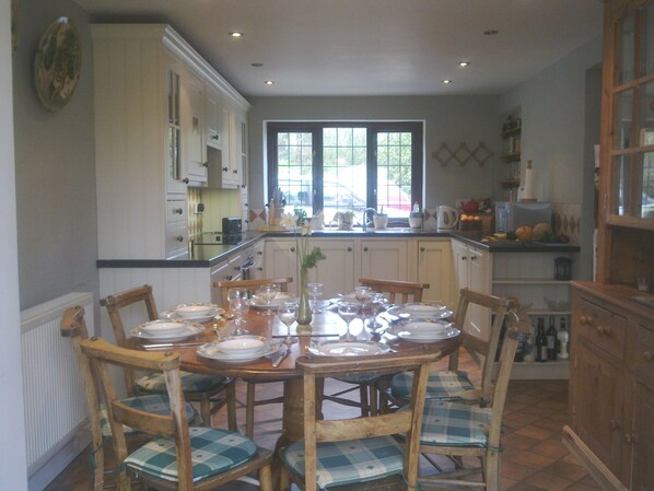 The kitchen/breakfast room
