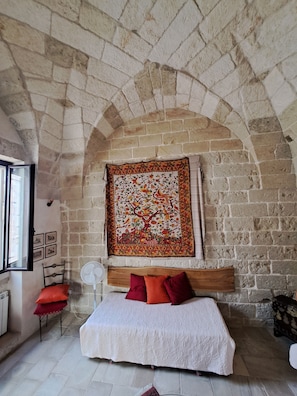 Lounge or double bedroom
