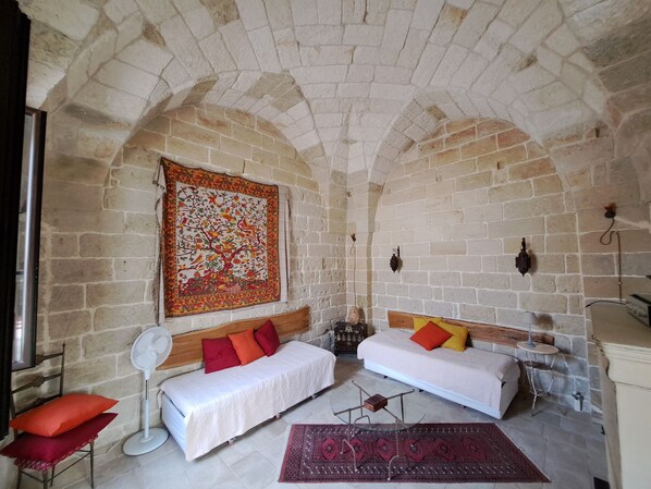 Lounge or double bedroom
