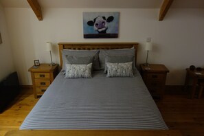 Kingsize bed