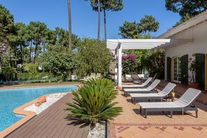 Pool area