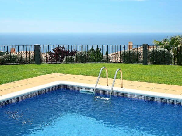 L'Eau, Ciel, Plante, Propriété, Jour, Piscine, Bleu Azur, La Nature, Rectangle