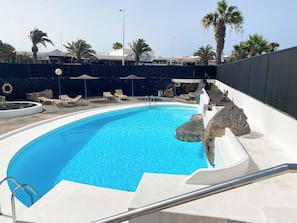 Quiet pool