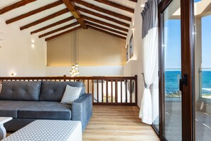From the villa you are near shops, restaurants and cafes