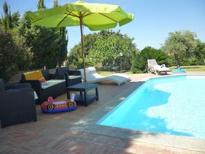 Pool and relax