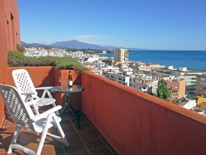 Views to the east 