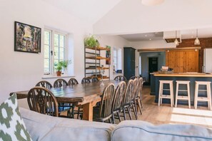 Ground floor: Dining area and breakfast bar