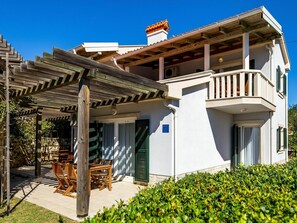 Plant, Sky, Building, Property, Window, Porch, House, Shade, Wood, Tree