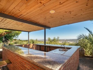 Plante, Propriété, Ombre, Ciel, Bois, Arbre, Mobilier De Jardin, Design Intérieur, Chalet, Eco Hôtel