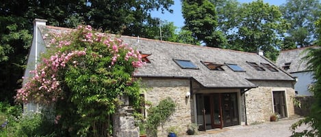 'Annacombe' Self Catering Holiday Cottage in Devon - Peace and tranquillity
