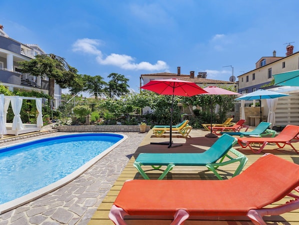Mobilier De Jardin, Recours, Parapluie, Tableau De Plein Air, Chaise, Piscine, Ombre, HĂŽtel, Eco HĂŽtel, Plante D'Appartement