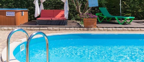 Piscina, Tempo Libero, Proprietà, Acqua, Ricorrere, Vacanza, Centro Ricreativo, Immobiliare, Albero, Casa