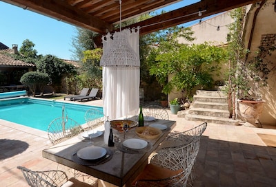 Beautiful village house with heated pool, air con, near Pezenas, Languedoc